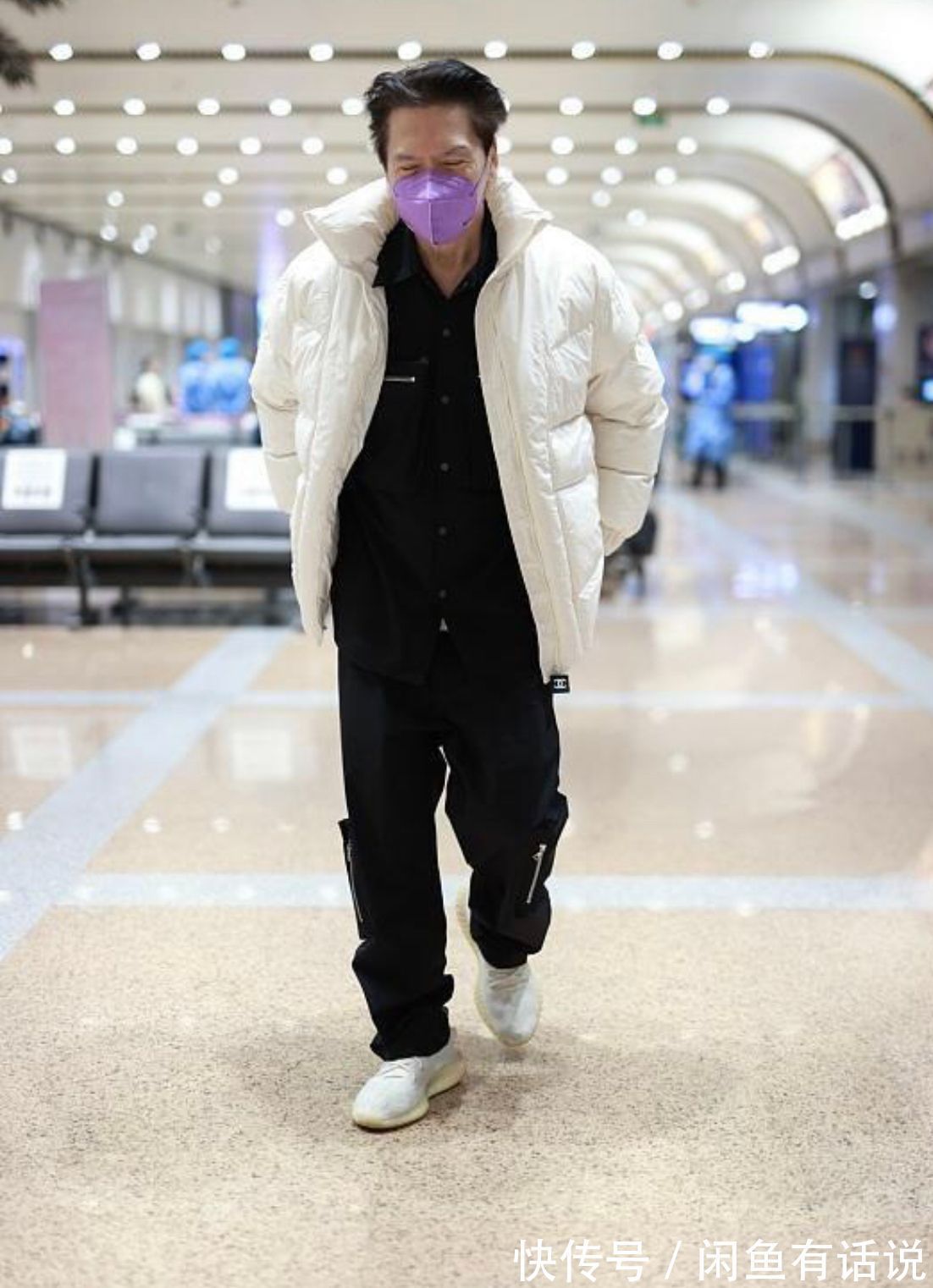 深色|向太也是洋气人,剪“超短发”配圆脸好富态,穿8万羽绒服更贵气