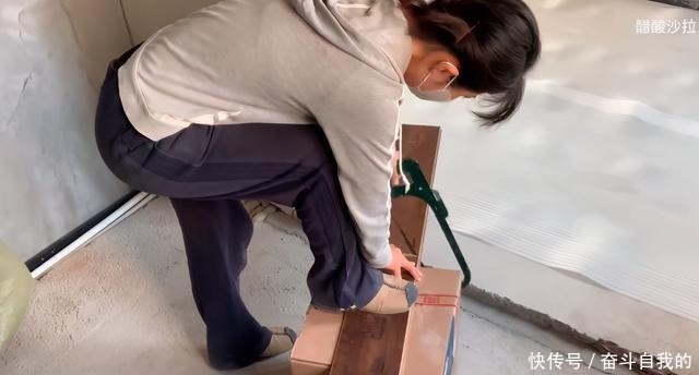 300萬播放,彈幕滿屏“羨慕”,這個90后女護士到底干了啥!