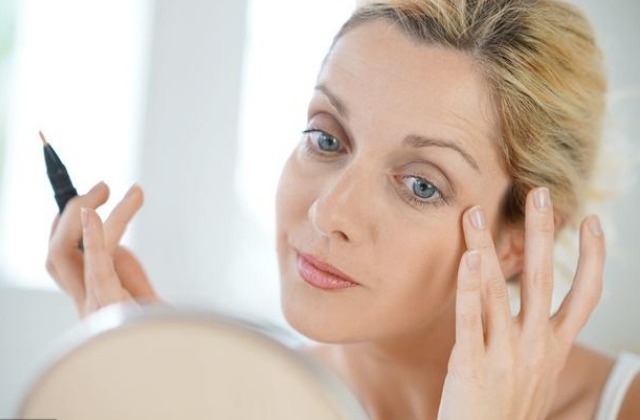 绝经|女性“最佳绝经期”找到了，如果在这个年龄段，不早不晚刚刚好