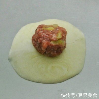 苏式鲜肉月饼|#名厨汁味,圆中秋美味#苏式鲜肉月饼