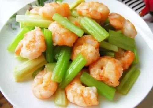 芹菜和此物一起炒,夏季常吃,疏通血管,子宫干净了,皮肤更好!