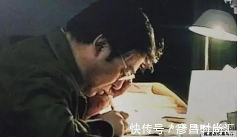 路遥!平凡的世界路遥,病危时妻子送来离婚协议,女儿将妻子告上法庭