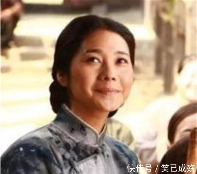 58岁的齐白石爱上18岁保姆,为讨好她画了一幅画,如今价值9千万!