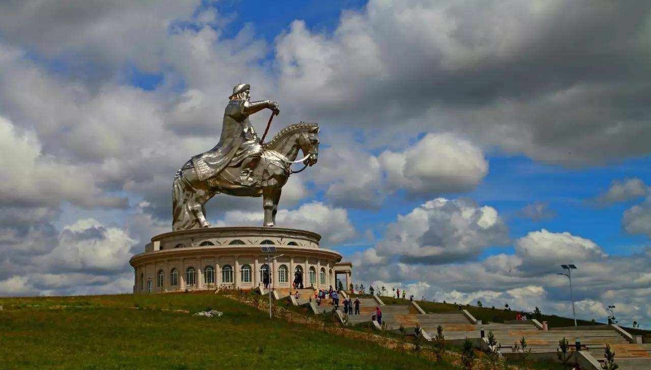 争抢|匈奴都灭绝了,为何还有四国争抢匈奴历史?网友“脸上贴金”