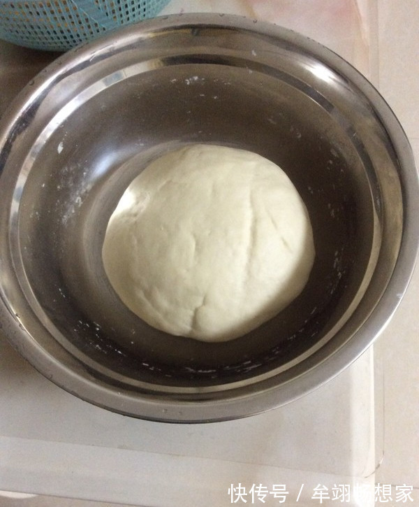 蒸馒头别只加酵母，多加这两味料，30分钟发满盆，暄软有嚼劲