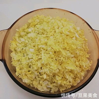 有爱暖心冬日必备养生菜猪肉白菜饺（上海版）