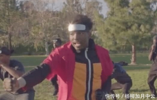 非洲|不同版本的《火影忍者》,鸣人暴露本性,小樱却是别有风味