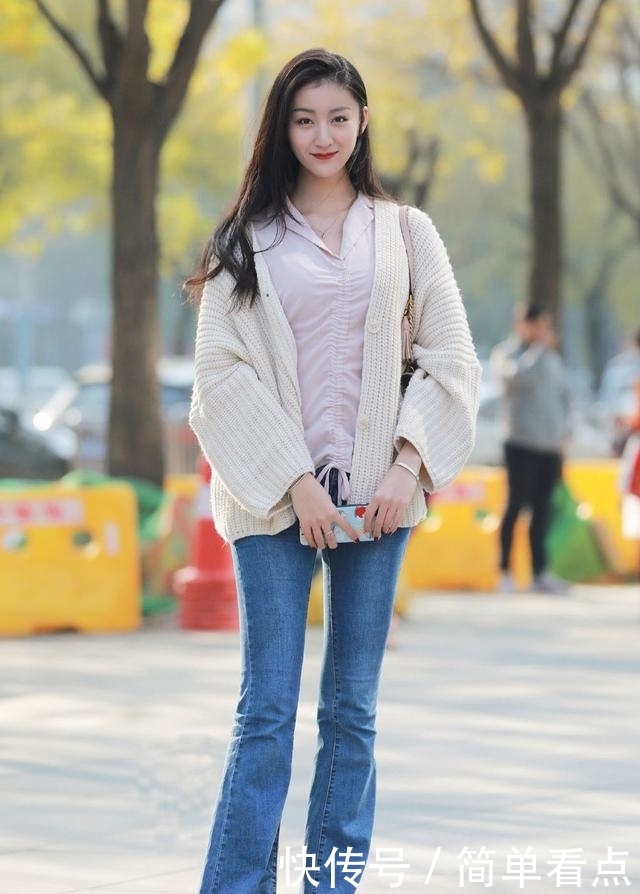 动人|确认过眼神,耐看的牛仔裤穿搭让你靓丽动人