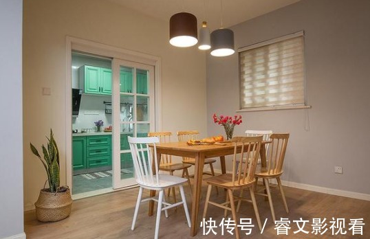 石膏线|她家148平米，进门就被玄关迷住，不做吊顶跟背景墙，阳台超漂亮