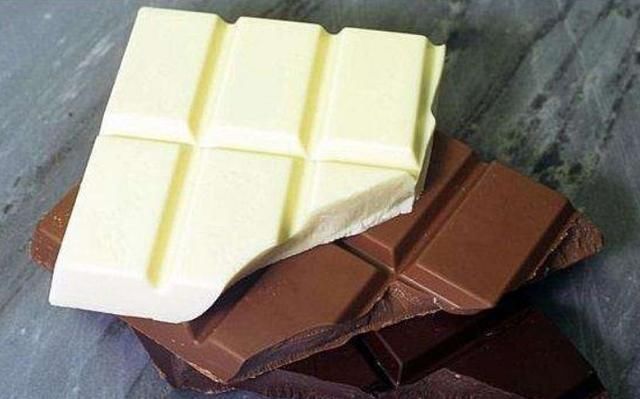 模板|吃多年巧克力才知道,上面的凹槽有啥用,一直以为是方便掰巧克力