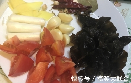 腥味|扒皮鱼这样做最好吃，跟着大厨学习准没错，鲜香肉嫩