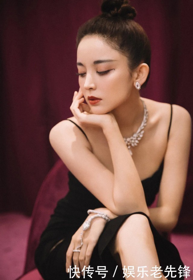 额头|为什么别人的美人线,是你害怕露出的发际线?