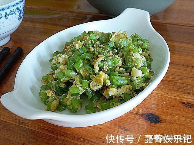老少皆宜|冬季干燥常吃它，2块钱1把，止咳化痰好，和鸡蛋一炒，鲜香脆嫩