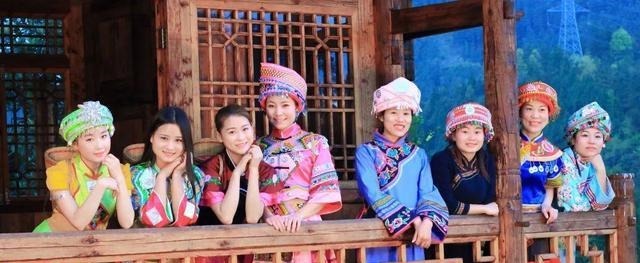 西子湖畔,唐崖这个传奇故事感动许多观众!