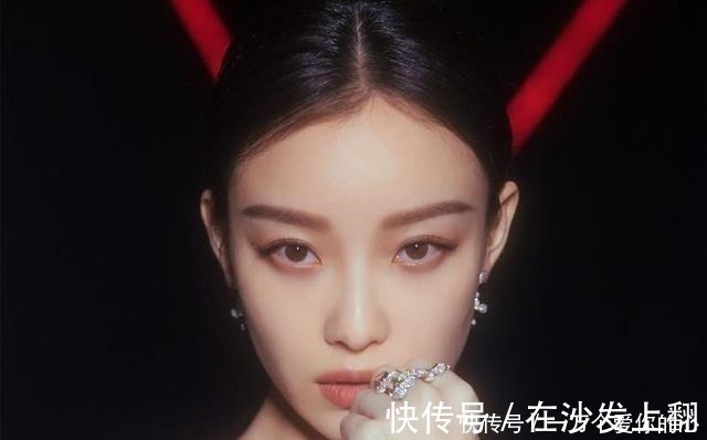 习惯|坚持3个护肤习惯的女人,皮肤通常比较年轻,尤其第2个