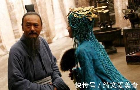 必有我师焉$美女拒绝与孔子共乘一车,孔子说出一句名言,女子被骂了2000多年