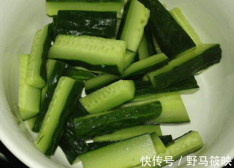 蒸土豆泥|减肥别吃土豆,几种蔬菜刮油高手,当晚餐隔天排宿便