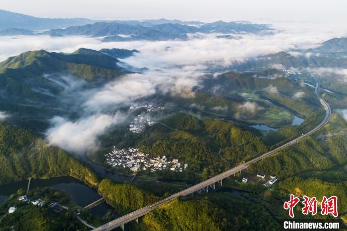 高速+旅游|景婺黄高速串联“网红”景区 “高速+旅游”助力江西乡村大发展