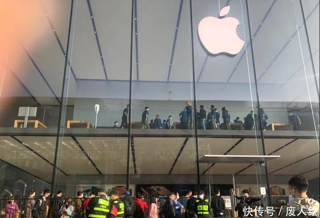 幸运儿|因祸得福!没抢到12反而成幸运儿!苹果遇强劲对手,非华为!