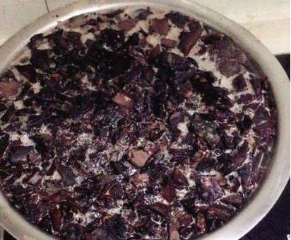 柳树|什么生根粉、维生素,都不如“1块它”,扔盆里,根壮叶绿花爆盆