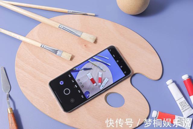 机身|轻薄机身并非唯一亮点，vivo S9实力诠释优秀工业设计