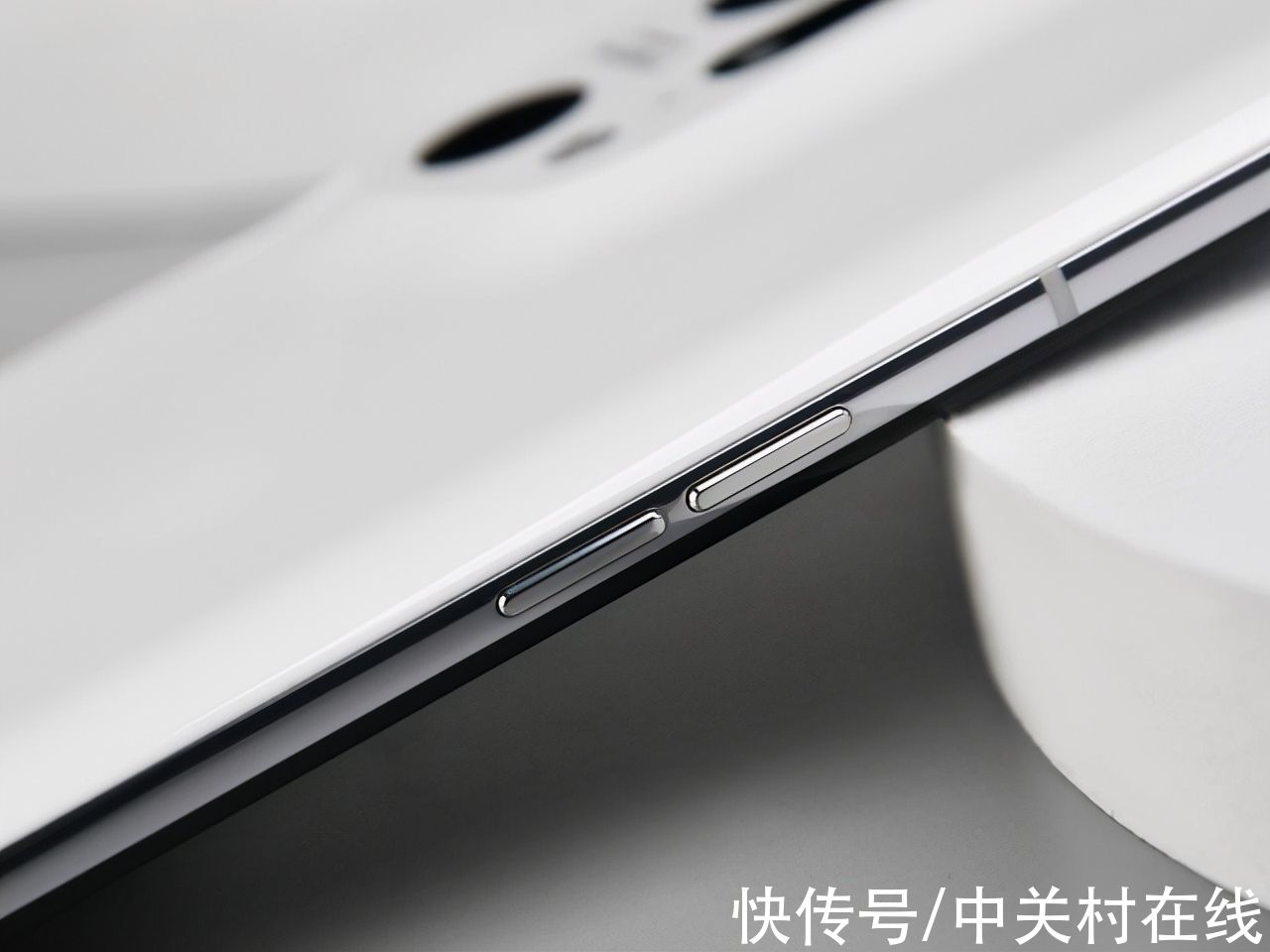 find|一体流线设计的美学标签，OPPO Find X5系列外观有这些玄机