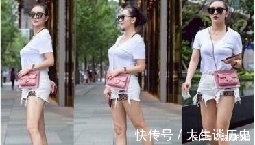 紧身打底裤小姐姐,轻松秀出完美曲线,很招人喜爱