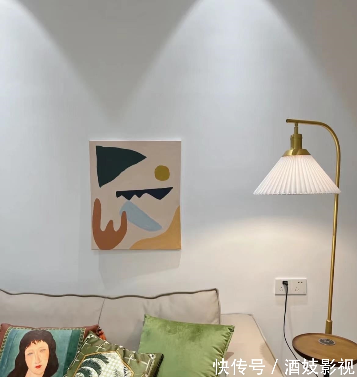 装饰画|他们家81㎡,用原木+现代简约,打造成日式混搭风,平淡又温馨