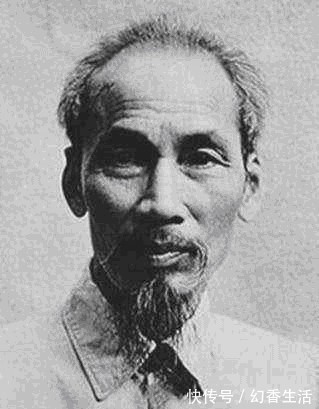 建国!此人是中国人民的老朋友,自己精通汉语,建国后为何下令废除汉字?