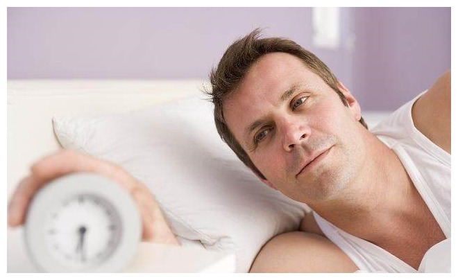 身体|男人晨起时,若这3个表现全有,那就偷着乐吧,身体很健康!