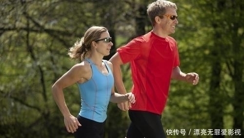 心肺|平时极少锻炼的中年男士,突然跑步你觉得他一气能跑多远