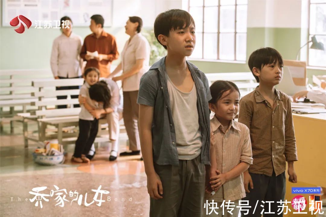 乔家|「向着光亮」暖系叙事，江苏卫视《乔家的儿女》引领国产剧「出圈」新解法