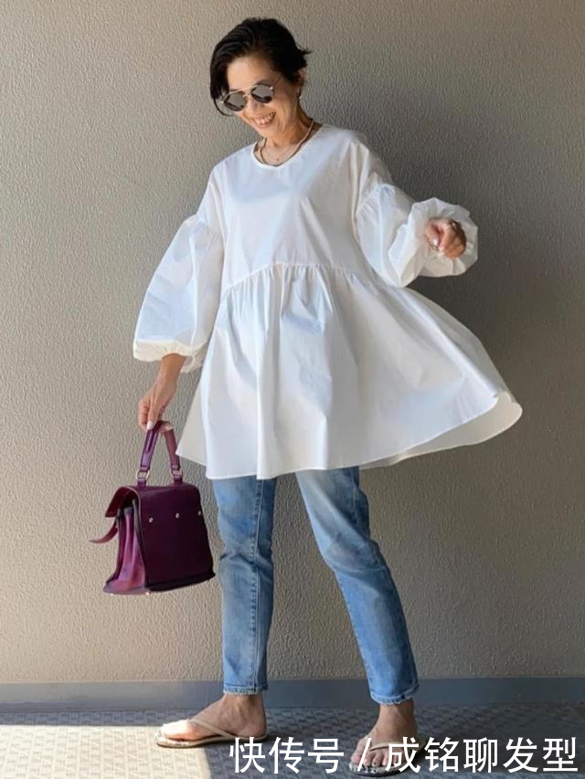 这才是老年人该有的装扮,60岁阿姨的减龄穿搭,展现别样的美感