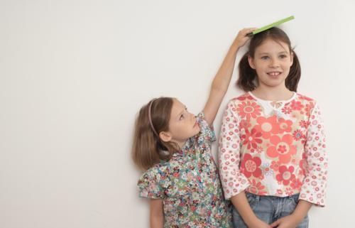 生长发育|多吃饭能长高?三个长高黄金期的孩子,多吃饭会让孩子少长几厘米