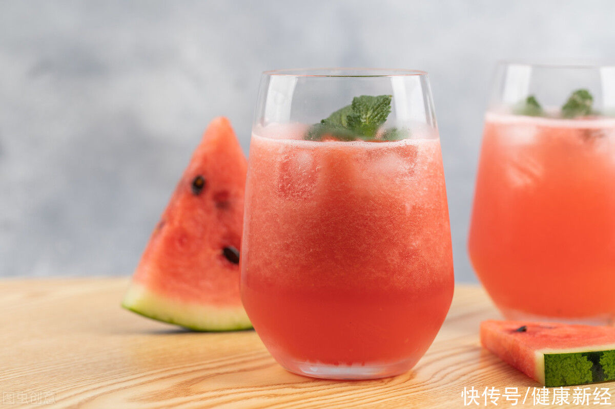 血糖升高|高血糖能不能吃西瓜？饮食上注意3忌口，生活3坚持，可以稳定血糖