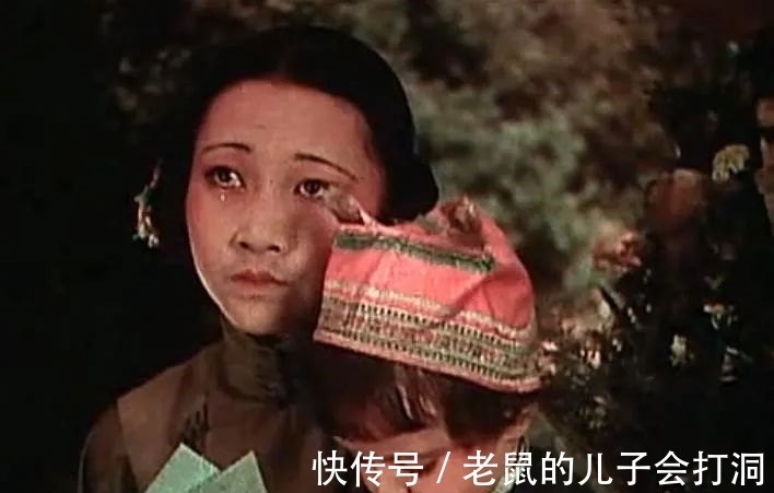 海逝|凭什么都骂她不要脸？