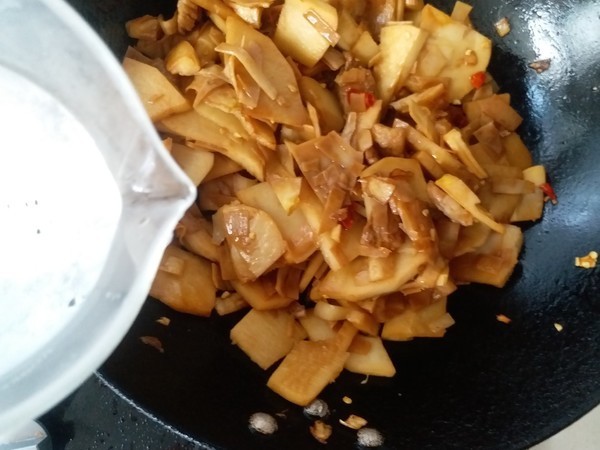 竹笋|身边的“天然叶酸”被发现,女人隔天吃点,头发顺滑,小肚子干净