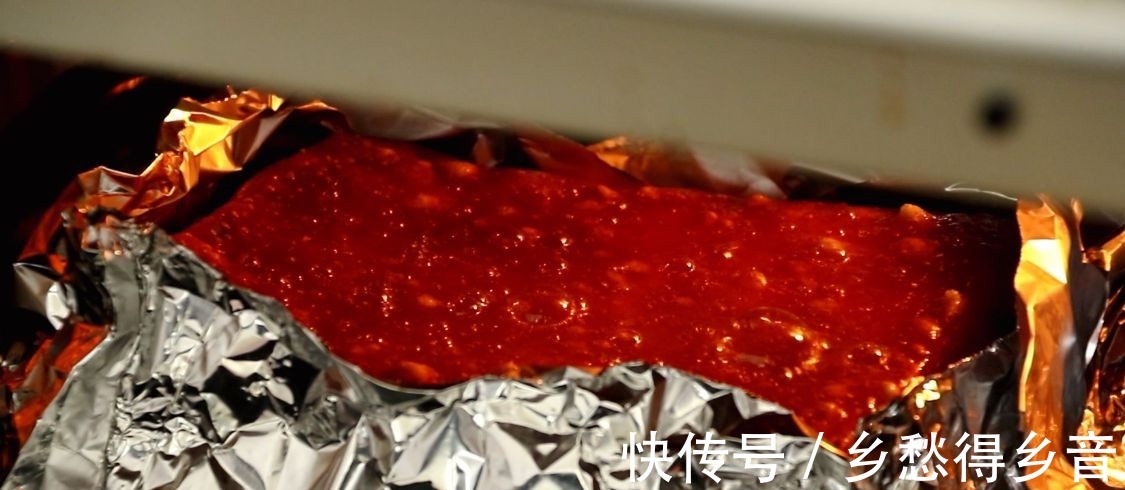 锡箔|脆皮五花肉的家常做法,搭配甜辣酱,开胃又解腻,特别的好吃!