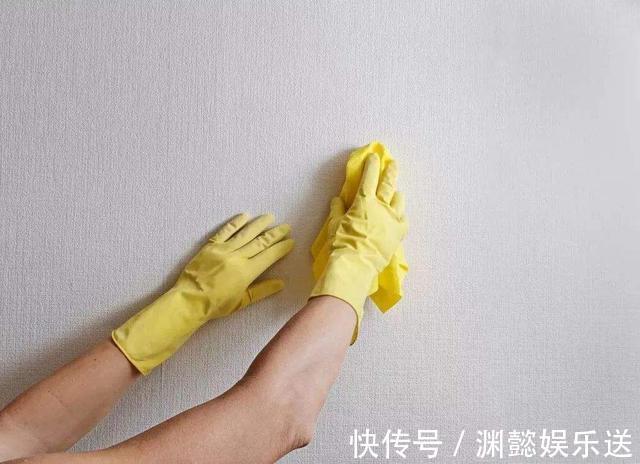 墙面|墙面污渍、发霉不易清理,掌握4点小技巧,墙面光洁如新