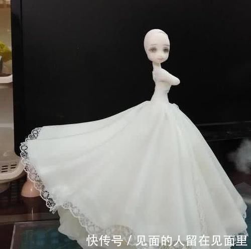 手办|三个月捏出来的暖暖手办,放大十倍后,其精致程度让人咂舌