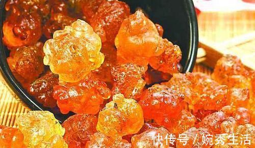 牛油果|女人不想老太快，35岁后，4种“零食”要多吃，紧致皮肤显年轻