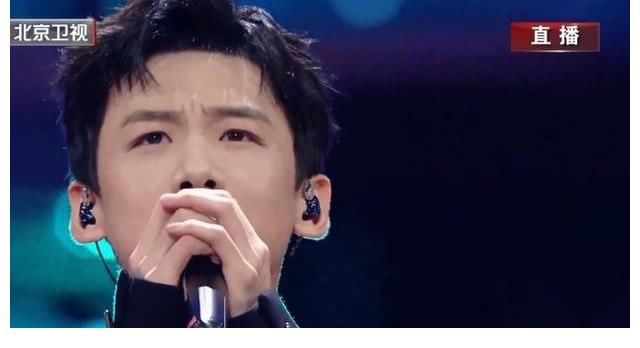 白敬亭沸腾之夜舞台，麻雀好治愈，真的被白敬亭李荣浩合唱治愈了