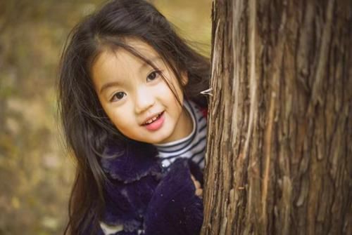 忠告|“请别把孩子打扮得过于好看”,李玫瑾教授的忠告,要听得进去