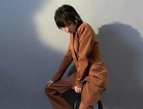 张慧琳|御姐的霸道气场,选择这款偏分短发,从而显脸小