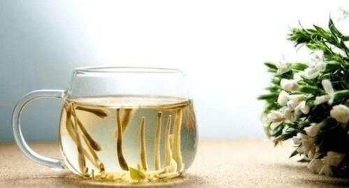 瑜伽|45岁阿姨失眠半年，从入睡困难到沾枕就睡，3种助眠方法值得学习