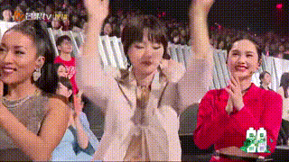 周笔畅拒绝抒情小作文,18宫格表情包告别姐姐2