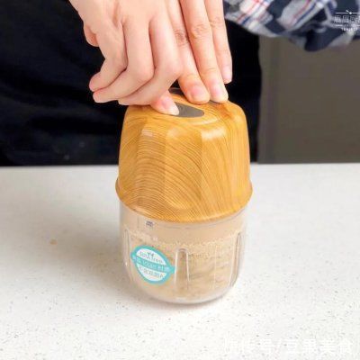 糯米粉|0难度的糯米凉糕，好吃到停不下来