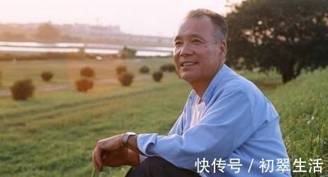 眉毛|此处“毛发”越长，说明你会活得越久，你有多少公认的长寿特征？