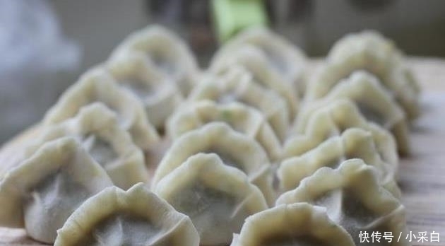 入味|做饺子馅时, 不要只会放油, 记住3个窍门, 饺子又香又鲜, 还入味