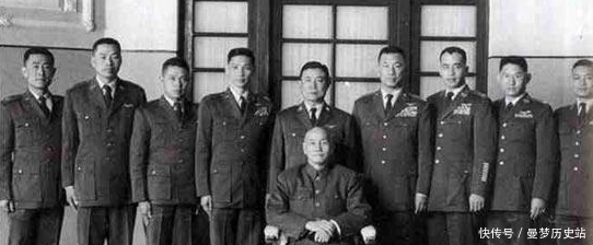 蒋介石|蒋介石一生最大的败笔,让中国白白失去了156万平方公里领土